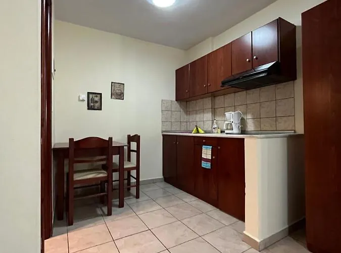 En Ethria Λιμενάρια