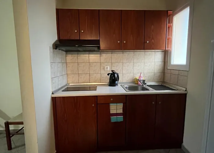 En Ethria Λιμενάρια